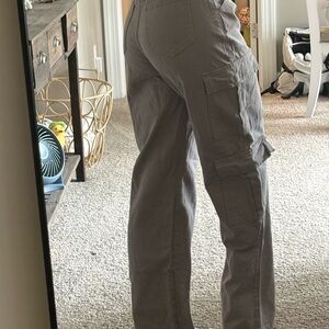 Khaki cargo jean size tall small, I am 5’7 for reference